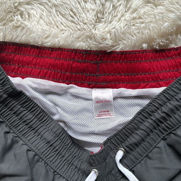 Merona Men’s Striped Bathing Suit Size Large Gray Red - Picture 4 of 4